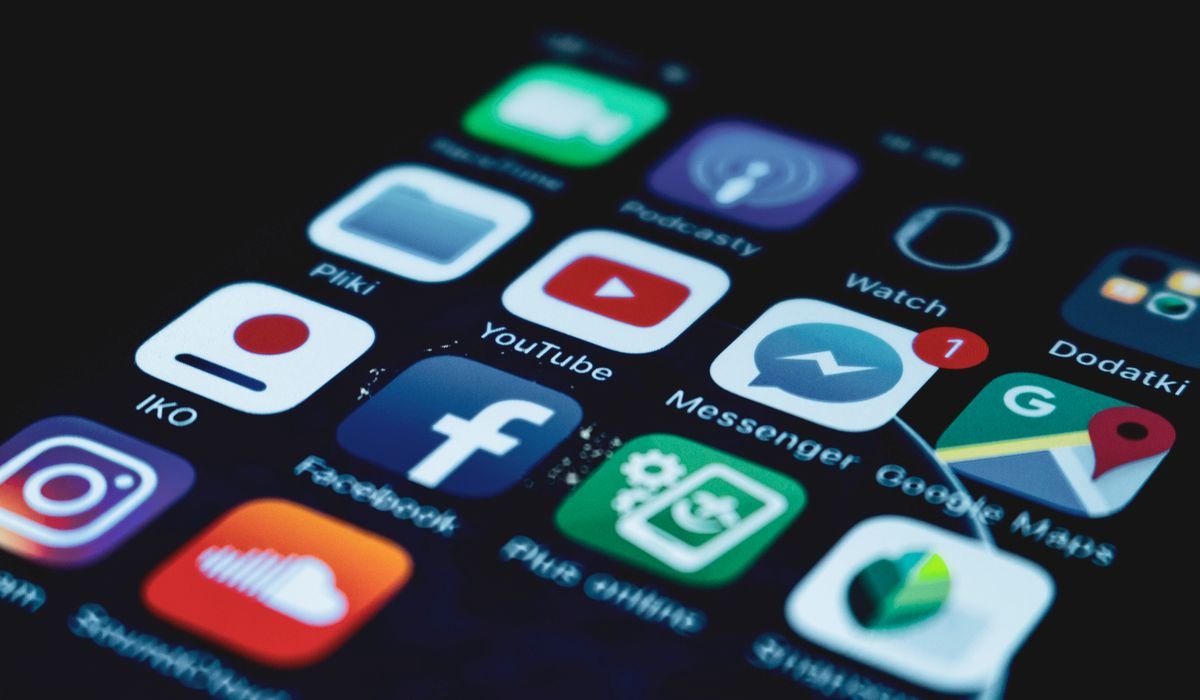 iPhone showing App Store and apps - how to recover deleted apps on iPhone
