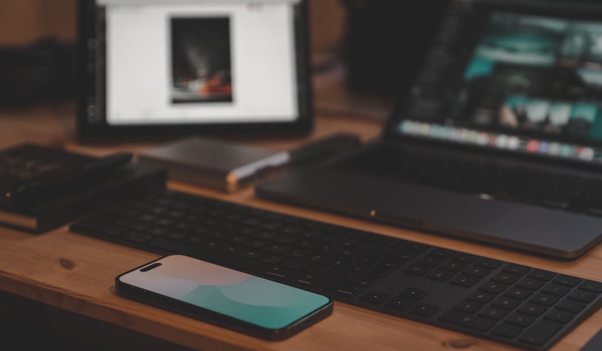 Multiple devices showing browsers - how to sync bookmarks across devices