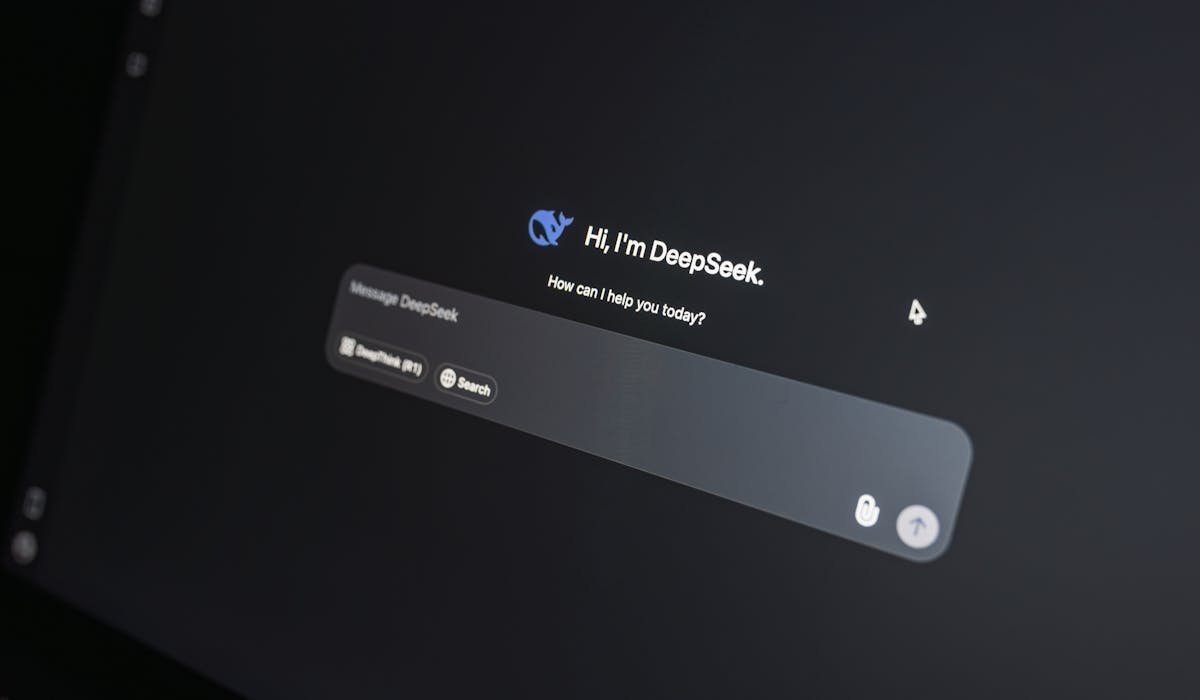 Laptop showing Google Gemini AI interface - how to use Gemini AI free